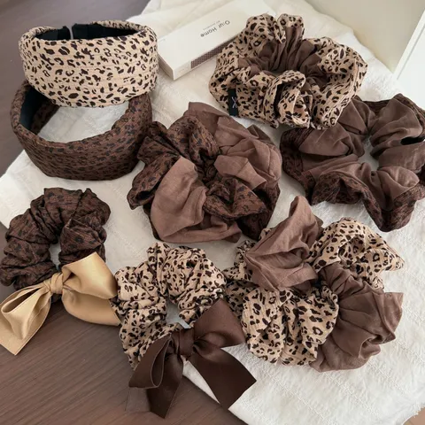 Retro Leopard Print Fabric Scrunchies Hair Bows Brown Headband Elegant Hair Accessories For Women