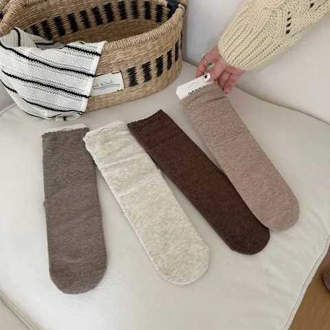 Dames Retro Katoen Middelhoge Sokken Opengewerkte Ruiten Kantafwerking Koreaanse Ins Stijl Casual Ademende Sokken
