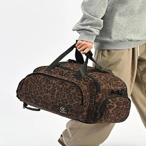 Zaino da Viaggio Leopardato a Grande Capacità per Uomo Donna in Nylon Resistente All'usura Borsa per Weekend Multifunzionale Impermeabile Leggera