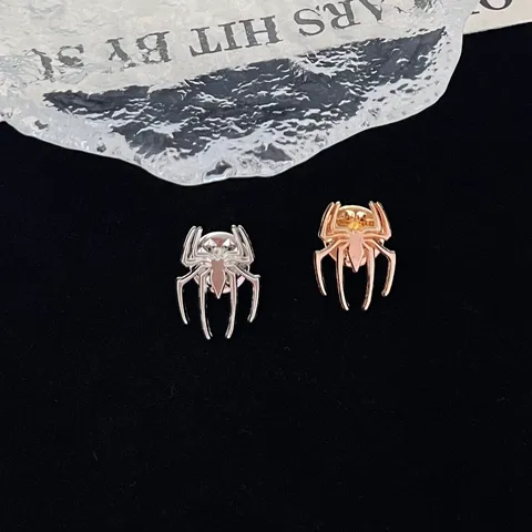 Vintage Zinc Alloy Spider Brooch For Men Women Fashion Electroplated Animal Pin For Suit Corsage Personality Jewelry