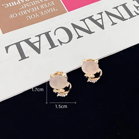 Elegant Cat Eye Stone Cat Brooch For Women Zinc Alloy Rhinestone Animal Lapel Pin Fashion Jewelry Accessory Coat Pin