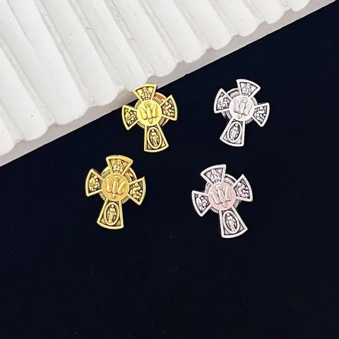 Vintage Four Saints Cross Brooch Holy Spirit Dove Relief Zinc Alloy Metal Badge For Clothing Gold Silver Retro Pin Jewelry