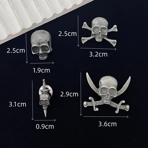 Gothic Retro Skull Dagger Brooch Zinc Alloy Dark Style Skeleton Pins For Halloween Punk Personality Unisex Clothing Jewelry Accessory