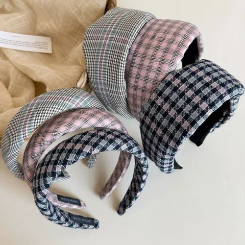 Serre-tête Plaid Vintage Coréen pour Femmes Bandeau en Tissu Versatile Serre-tête Rétro Large Accessoires de Cheveux
