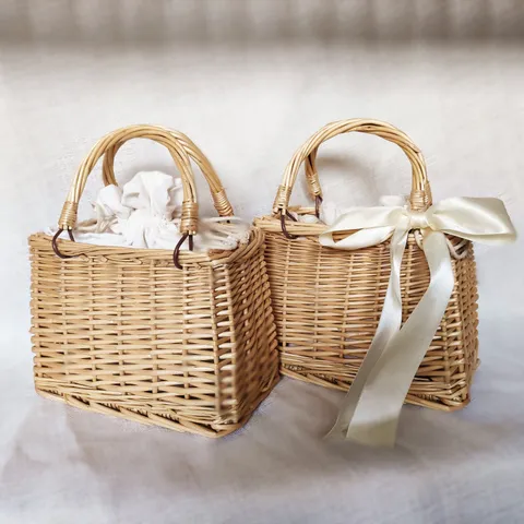 Bolso de Mano Tejido de Paja para Mujer Verano Playa Vacaciones Bolso Tote Cuadrado Pequeño con Lazos de Encaje Cesta de Mimbre Casual