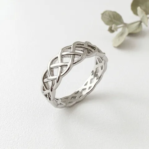 Personalized Copper Geometric Hollow Wrapped Celtic Knot Ring For Women Fashion Casual Finger Jewelry