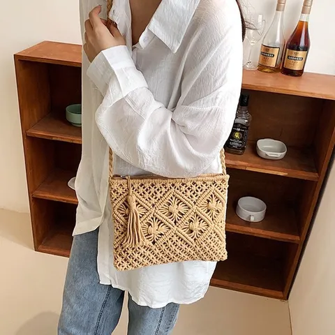 Women Casual Cotton Woven Crossbody Bag Handmade Tassel Straw Beach Vacation Shoulder Bag Daily Purse