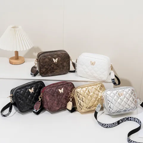 Women Quilted Camera Bag With Metal Butterfly Decor Fashion Wide Letter Strap PU Leather Crossbody Square Small Square Bag For Commute