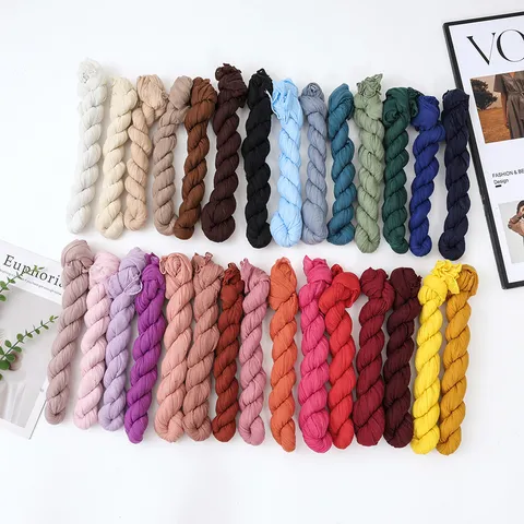 Women Pleated Scarf Solid Color Crinkled Bali Yarn Long Shawl Lightweight Polyester Versatile Scarf For Travel Vacation Daily Accessories
