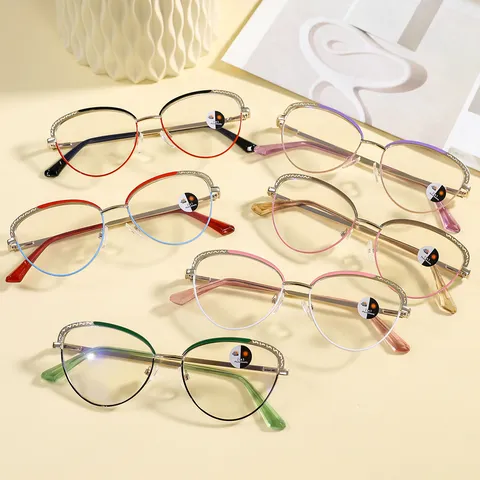 Women's Retro Cat Eye Metal Frame Anti-Blue Light Photochromic Glasses Vintage Gold Wire Fashion Optical Eyeglasses Frame