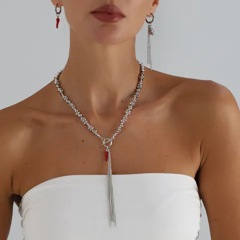 Collier à Franges Longues en Perles Irrégulières pour Femmes Pendentif Piment Sexy Parure de Boucles d'Oreilles et Colliers en Plastique Électroplaqué