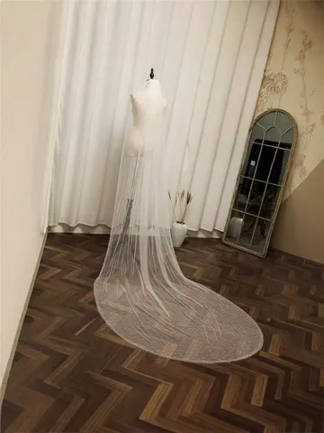 Bridal Long Pearl Mesh Wedding Veil Ivory White Trailing Cathedral Length Wedding Headpiece Elegant Bride Accessory