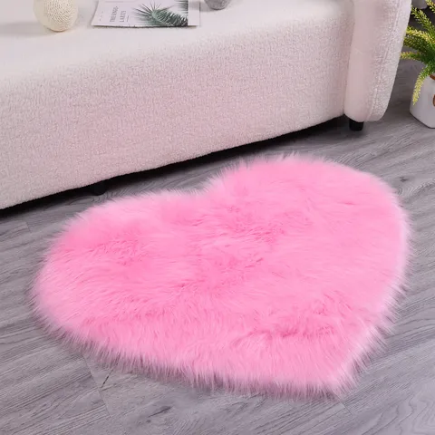 Tapis Nordique en Fausse Peau de Mouton en Forme de Cœur Tapis à Poils Longs pour Chambre Salon Antidérapant Épais
