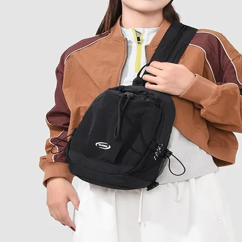 Petit Sac à Dos de Randonnée en Nylon Léger Femme Bloc de Couleur Cordon de Serrage Sac en Bandoulière Décontracté Sac de Poitrine