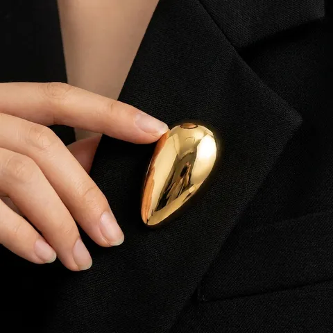Minimalistische Legering Traan Brosche Voor Vrouwen Hoogglans Metaal Taille Gesp Pak Pin Goud Zilver Accessoires Glad Water Drop Stijl