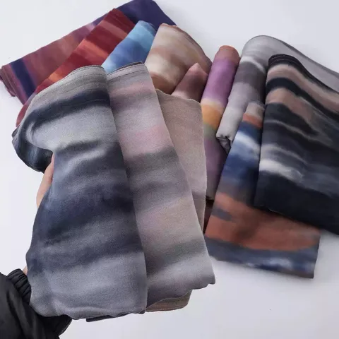 Women Long Satin Scarf Gradient Wide Striped Lightweight Breathable Shawl Fashion Casual Head Scarf Neck Scarf