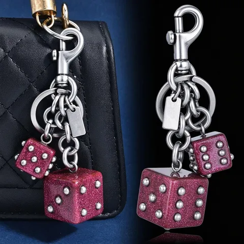 Porte-clés Pendentif en Alliage Double Dés Personnalisé Bijou de Sac Style Punk Créatif Accessoire de Mode Anneau de Clé Cadeau