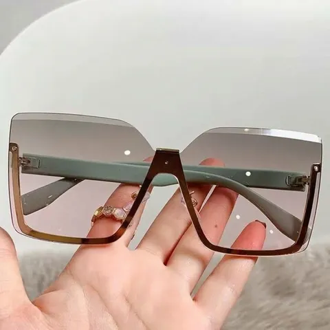 Lunettes de Soleil Sans Monture à Verres Dégradés Mode pour Femmes Élégantes Grand Pont en Métal Protection UV