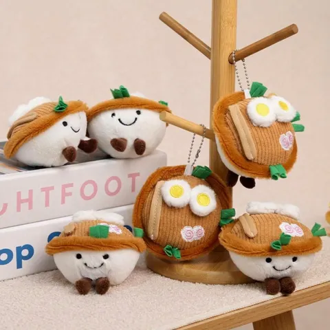 Lindo Bol de Ramen Peluche Juguete Colgante Dibujos Animados Relleno Comida Muñeca Bolsa Colgante Llavero