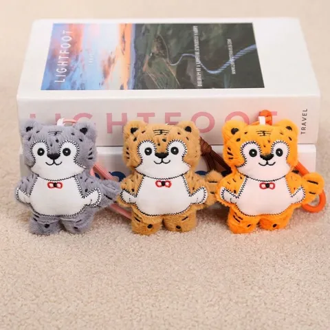Süßes Cartoon Tier Plüschtier Anhänger Bestickter Tiger Hund Katze Tasche Anhänger Weiche Gekuschelte Puppe Schlüsselanhänger Geschenk