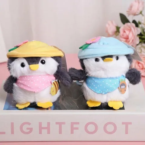 Süßer Cartoon Pinguin Plüschtier Puppe Taschenanhänger Hut Weiches Kuscheltier Schlüsselanhänger Kinder