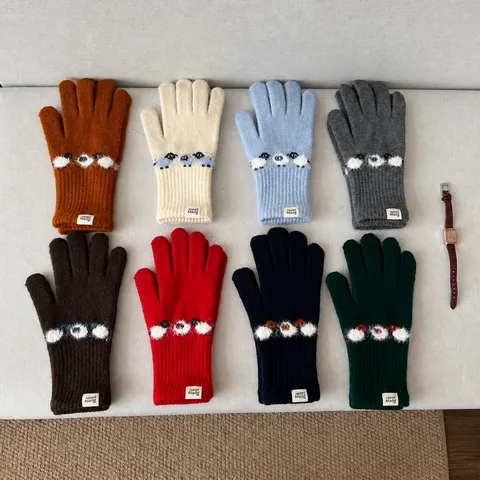Women Vintage Jacquard Knit Gloves Warm Wool Blend Sheep Pattern Full Finger Gloves Korean Style Winter Mittens