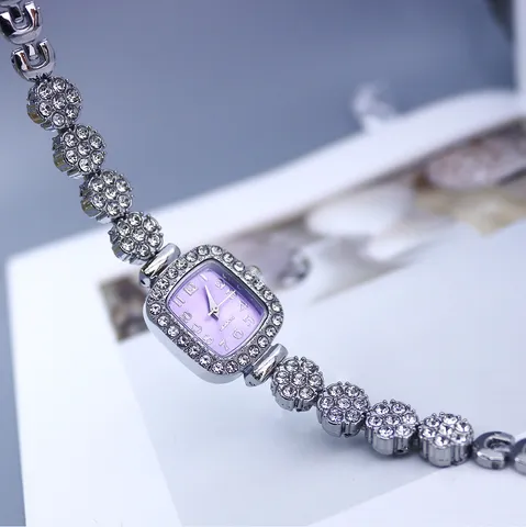 Luxus Quadratisch Strass Damen Quarzuhr Elegant Legierung Edelstahl Gliederarmband Uhr Blumen Design Mode Gold Kleid Uhr Für Damen