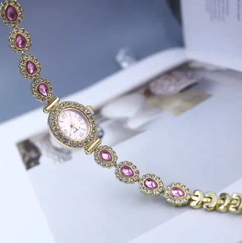 Mode Ovale Wijzerplaat Kwartshorloge Voor Vrouwen Luxe Strass Waterdruppel Edelsteen Decor Legering Polshorloge Elegante Casual Dames Sieraden Horloge