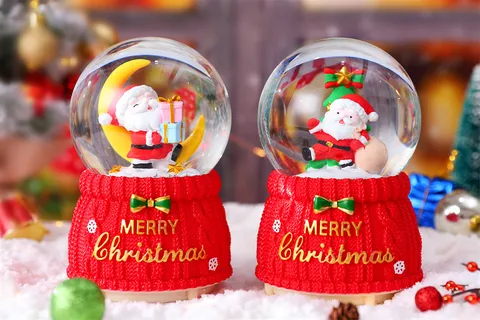 Christmas Santa Claus Carriage Snow Globe Music Box With Colorful LED Lights And Automatic Snowing Rotating Festive Desktop Decoration Ornament Gift