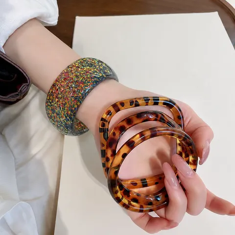 European Retro Resin Colorful Round Square Bangle Bracelet Fashion Geometric Statement Jewelry For Women