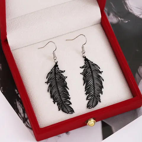 Vintage Bohemian Feather Hook Earrings For Women Elegant Copper Wing Drop Earrings Fashion Jewelry Gift Party