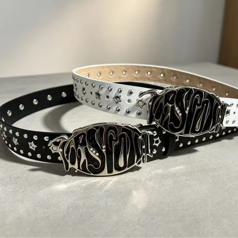 Y2K Punk Rivet Belt American Retro Letter Metal Buckle Star Hole Decoration Waistband Streetwear PU Leather Belt For Women