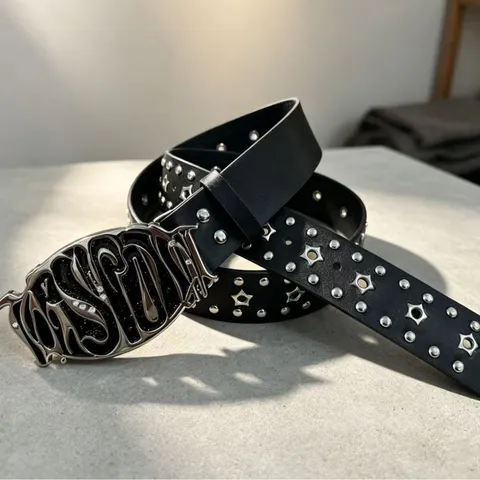 Y2K Punk Rivet Belt American Retro Letter Metal Buckle Star Hole Decoration Waistband Streetwear PU Leather Belt For Women