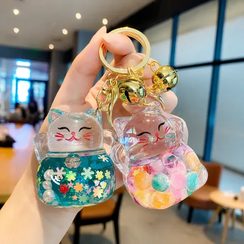 Creative Lucky Cat Liquid Quicksand Keychain Cute Acrylic Oil Filled Floating Charm Bag Pendant Car Key Ring Gift