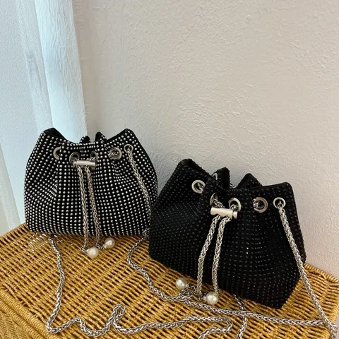 Women Rhinestone Drawstring Bucket Bag Luxury Evening Crossbody Bag Small Versatile Bright Diamond Chain Handbag