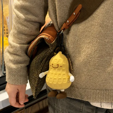 Porte-monnaie en Silicone Cacahuète de Dessin Animé Étui de Rangement pour Écouteurs Mini Pochette Avec Crochet Métallique Pendentif de Sac Cacahuète