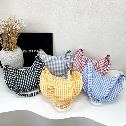 Sac à Bandoulière à Carreaux Style Coréen pour Femmes Grande Capacité Sac Vintage Tissu Oxford Croissant Sac Sous les Aisselles Décontracté Motif Vichy