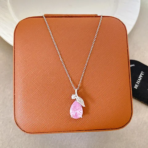 Tulip Pendant Necklace Light Luxury Micro-Inlaid Zirconia Copper Gold Silver Plated Clavicle Chain Jewelry For Women