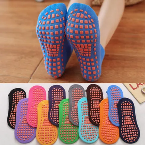Unisex Anti-Slip Yoga Floor Socks Combed Cotton Breathable Dot Glue Grip Trampoline Sports Socks For Adults And Kids