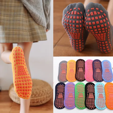Unisex Anti-Slip Yoga Floor Socks Combed Cotton Breathable Dot Glue Grip Trampoline Sports Socks For Adults And Kids