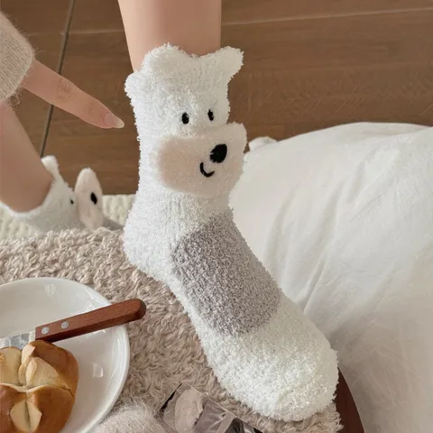 Dames Cartoon Hond Driedimensionaal Oor Koraalvlies Sokken Verdikte Warme Winter Slaap Vloer Sokken Halflange Buis Pluizige Huissokken