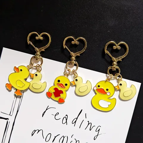 Cute Cartoon Duck Keychain Alloy Love Heart Pendant Key Chain Bag Hanging Ornament