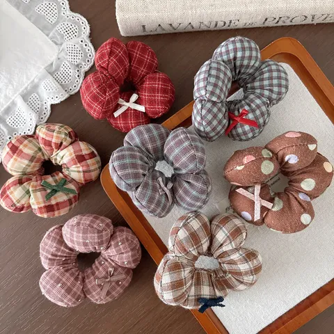 Retro Plaid Flower Fabric Scrunchies With Bow Knot Rhinestone Decor For Women Girls Sweet Hair Tie Ponytail Holder Hair Accessories