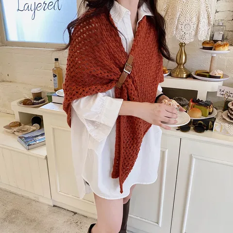 Women Hollow Out Crochet Shawl Triangle Scarf Winter Warm Cape Fashion Knitted Elegant Outerwear Daily Casual Accessories