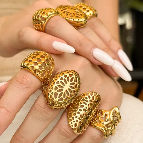 Anello a Fascia Larga Cavo Irregolare di Nicchia Vintage per Donna in Acciaio Inossidabile Placcato Oro 18K Anello da Dito Aperto
