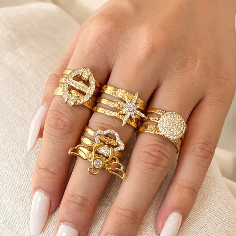 Anello Aperto in Acciaio Inossidabile Placcato Oro Retrò Francese per Donna Anello con Strass Irregolare Moda Lusso Regolabile