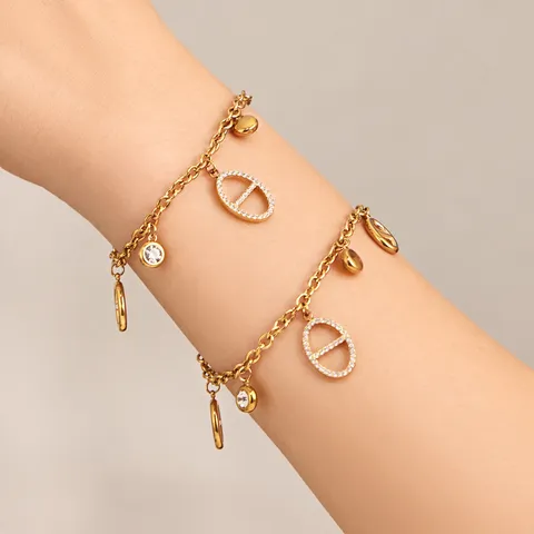 Stainless Steel 18K Gold Plated Zirconia Necklace Bracelet Set Chic Lightweight Geometric Pendant Chain Jewelry For Women Party