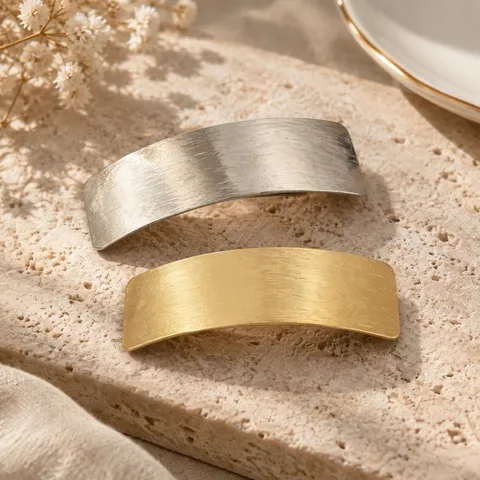 Minimalist Geometric Arc Metal Hair Clip Brushed Texture Gold Silver Hairpin Elegant Commute Headwear For Women Exquisite Hair Accessory
