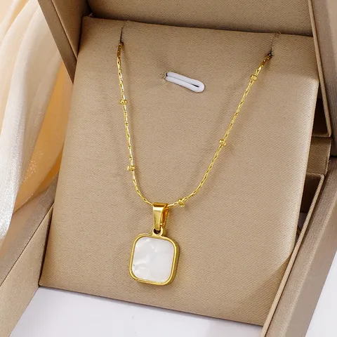 Minimalista Acero de Titanio Chapado en Oro Forma de V Mariposa Corazón Geométrico Colgante Collar Moda Joyería Regalo Para Mujeres
