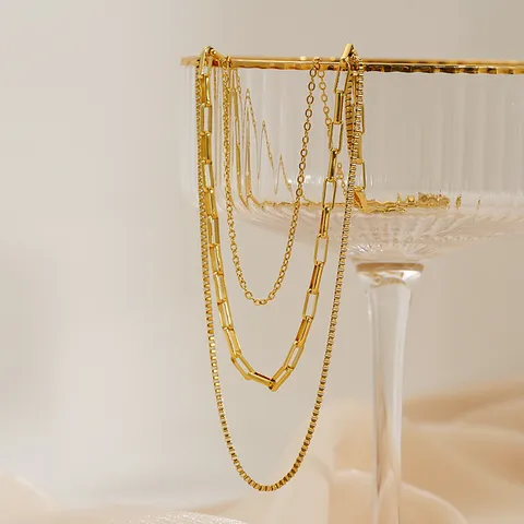 Minimalistisch Edelstahl Mehrschichtig Box Kette Halskette Für Damen 18k Vergoldet Geometrisch Mode Schmuck